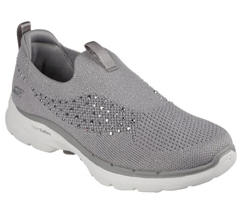 Fall in love with the charm of Skechers Go Walk 6 Magical Cadence
